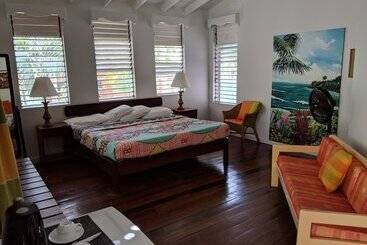 וילות La Sagesse