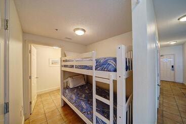 Majestic Beach Towers Resort By Panhandle Getaways