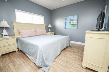 Majestic Beach Towers Resort By Panhandle Getaways