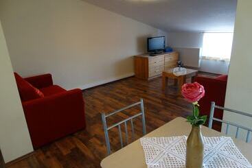 膳宿费 Guesthouse Barica