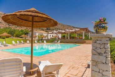 کلبه Agriturismo Alle Riserve Cavagrande