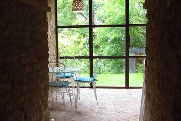 Castello Di Granarola Relais   Adults Friendly