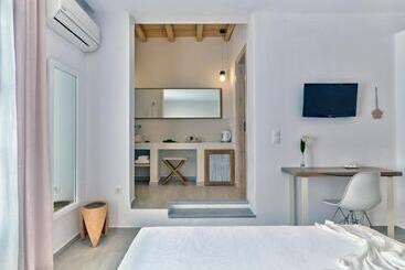 هتل Aella Residence