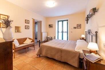 هتل Agriturismo La Fonte