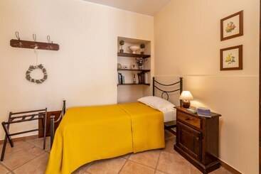 هتل Agriturismo La Fonte