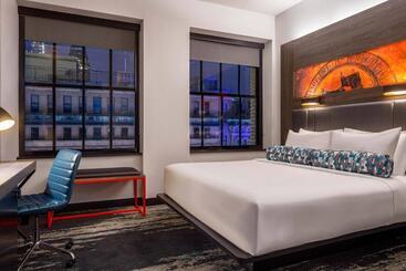 هتل Aloft Philadelphia Downtown