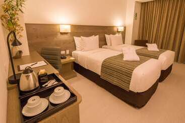 هتل Best Western Plus Urban Larco