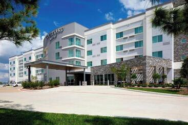هتل Courtyard By Marriott Houston Intercontinental Airport