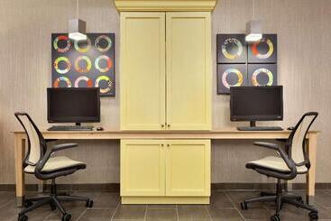 هتل Home2 Suites Florence/cincinnati Airport South, Ky
