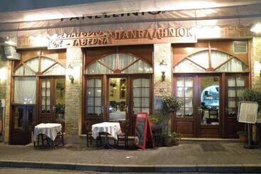 호텔 Guesthouse Iridanos