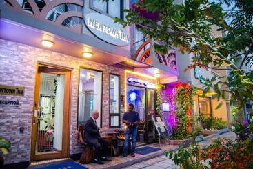هتل Newtown Inn