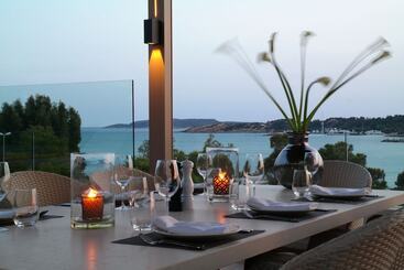 酒店 Somewhere Vouliagmeni