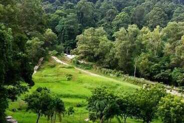 Apartamento Lumut Valley Resort Condominium