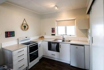 مُتل Aura Accommodation