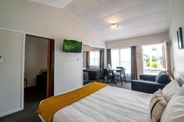 مُتل Aura Accommodation