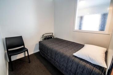 مُتل Aura Accommodation