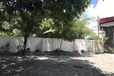 پانسیون Casa Dayang Kalibo