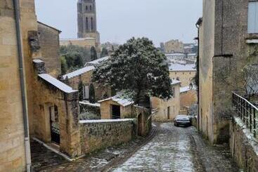 پانسیون La Maison Colline