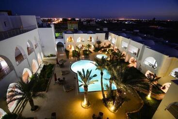 استراحتگاه Palm Beach Club Marmara Djerba