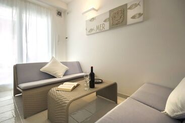 Siciliacasevacanze   Marina Domus
