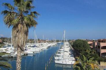 Baia Dei Delfini