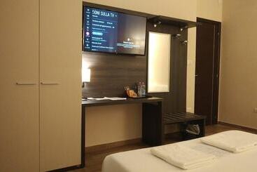 تختخواب و صبحانه Brain Rooms & Suite