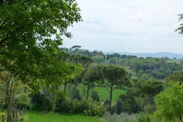 تختخواب و صبحانه Casa Fiorita