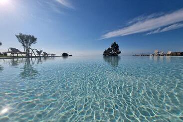 آپارتمان Cala Azzurra Macari Bed And Breakfast And Holidays House