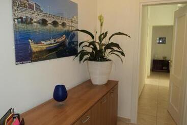 هتل B&b Mare Di S. Lucia