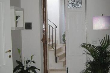 هتل B&b Mare Di S. Lucia