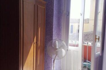هتل B&b Mare Di S. Lucia