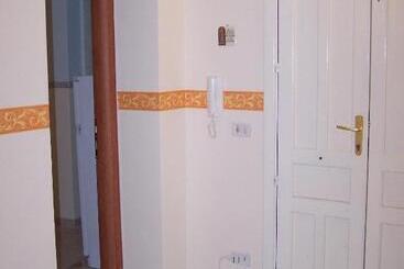 هتل B&b Mare Di S. Lucia