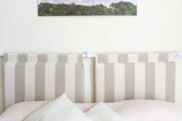 هتل Notos B&b