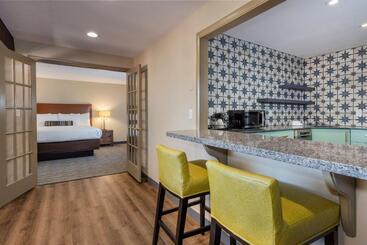 هتل Best Western Downtown Casper