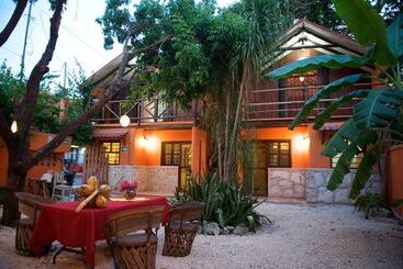 هتل Casa Kiwi