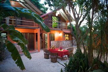 هتل Casa Kiwi