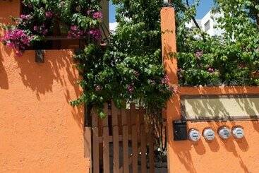 هتل Casa Kiwi