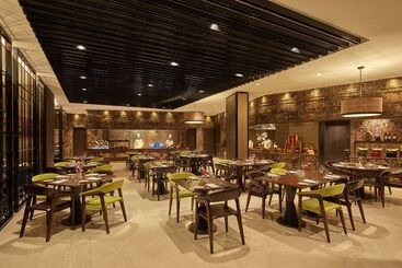 هتل Conrad Bengaluru