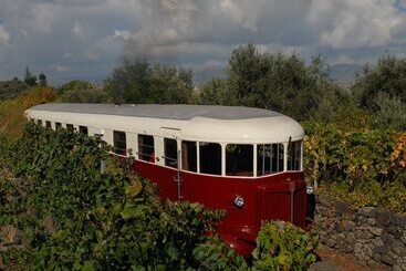 هتل Etna Wine Agriturismo