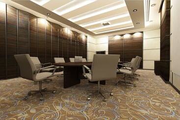 هتل Golden Tulip Doha