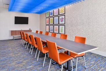 هتل Holiday Inn Express   Early, An Ihg