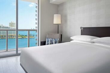 هتل Hyatt Centric Brickell Miami