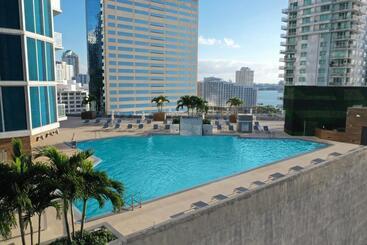 هتل Hyatt Centric Brickell Miami