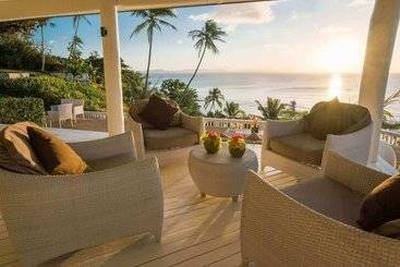هتل Raiwasa Grand Villa