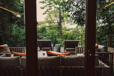 هتل Sundy Praia Lodge