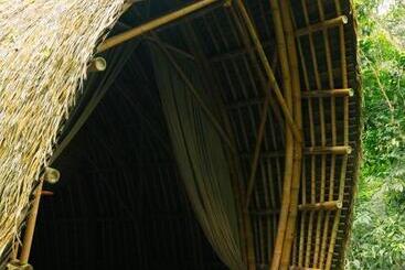 هتل Sundy Praia Lodge