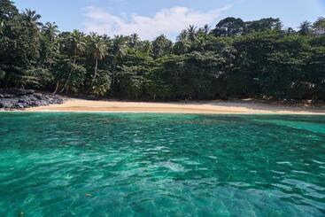 هتل Sundy Praia Lodge