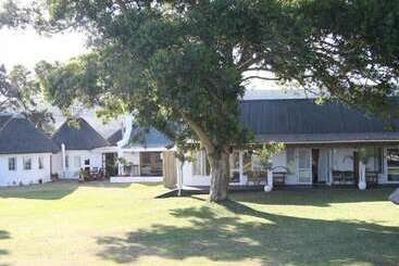 هتل The Whaling Station Guesthouse