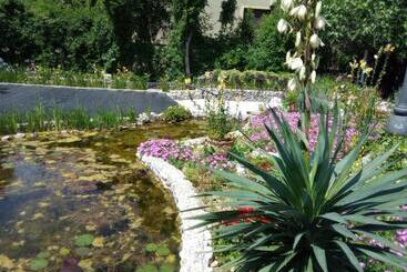 هتل Villa Fiorita