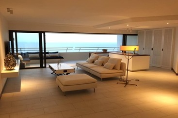 هتل Yambay Hua Hin